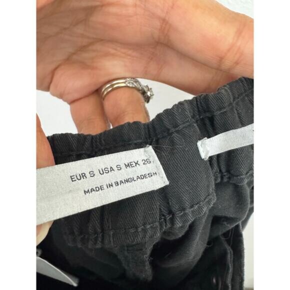 Bershka Parachute Pants Black - Picture 10 of 13